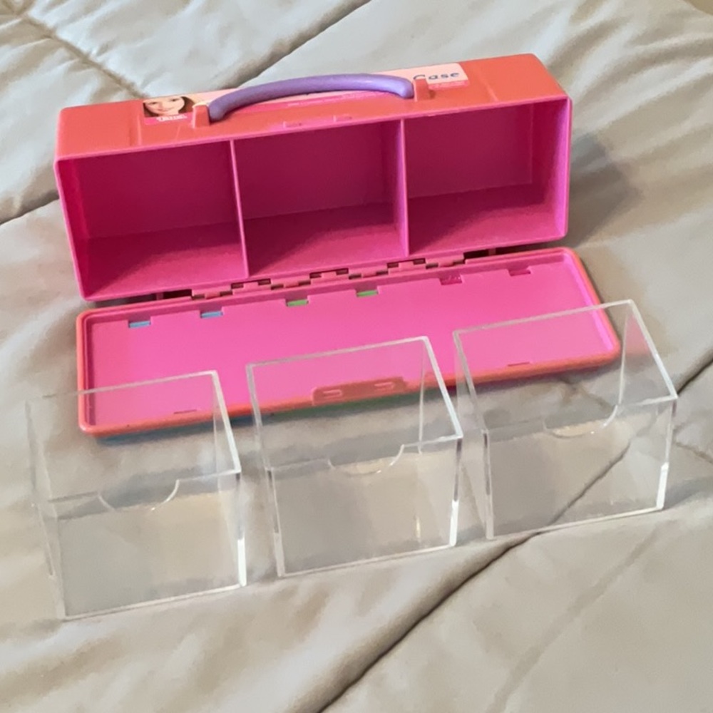 Barbie Accessory Case - Picture 13 of 14